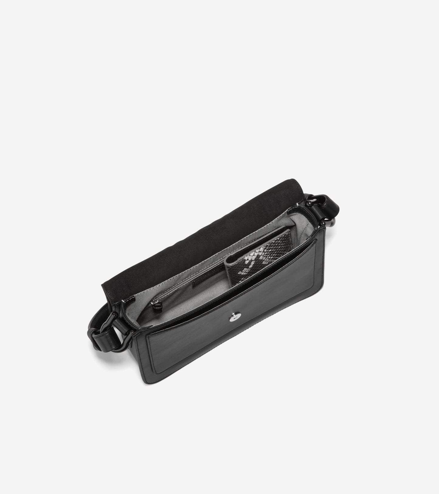 U06182:BLACK:0000