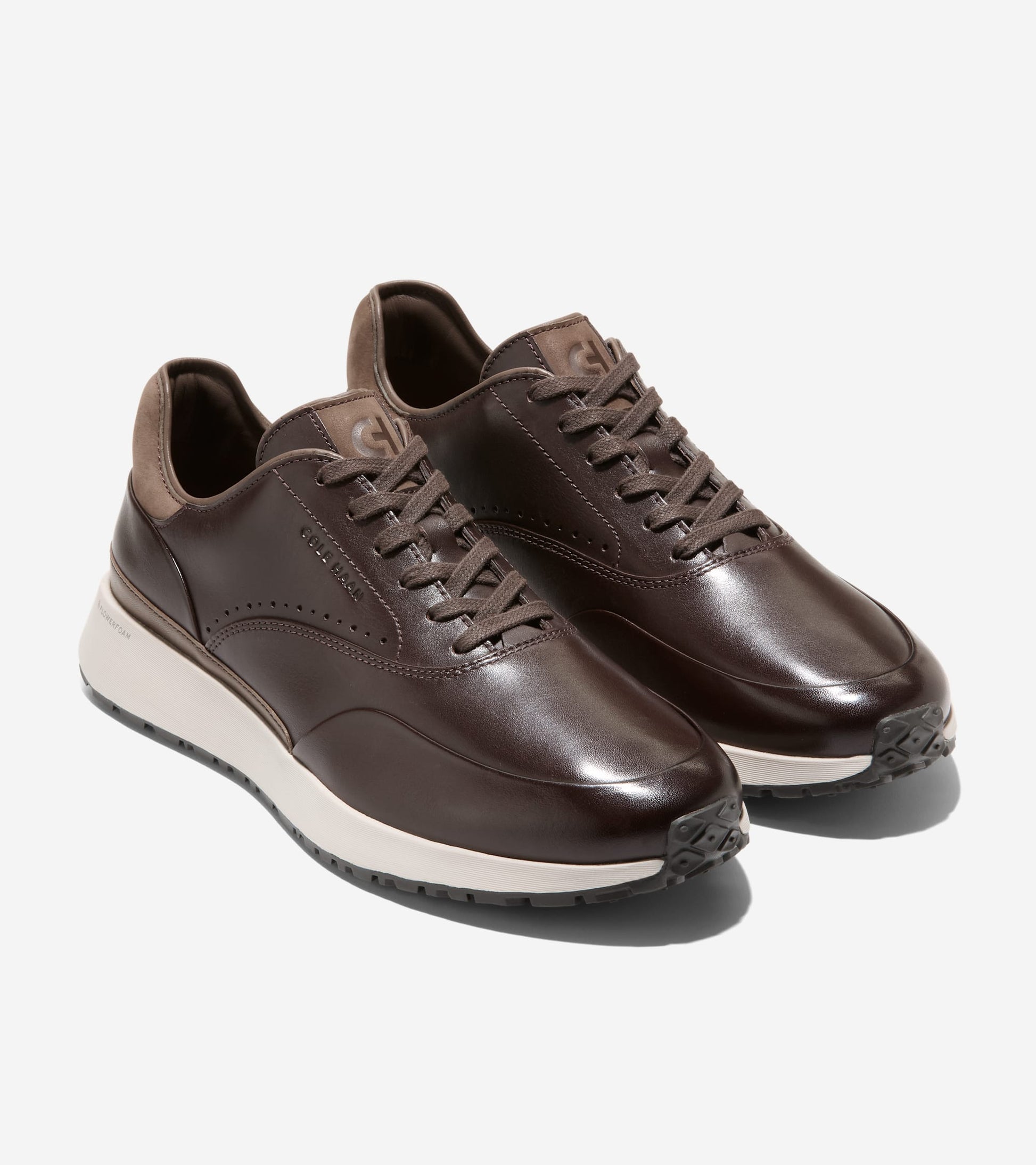 C43184:CH DK CHOCOLATE / CH TRUFFLE NUBUCK / SILVER BIRCH